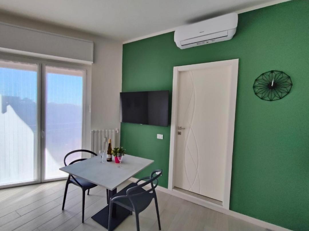 Incentrho Apartment Bagian luar foto
